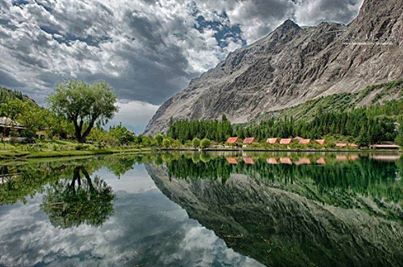 Amazing Beauty of Pakistan  Shangrila Lake !!!
